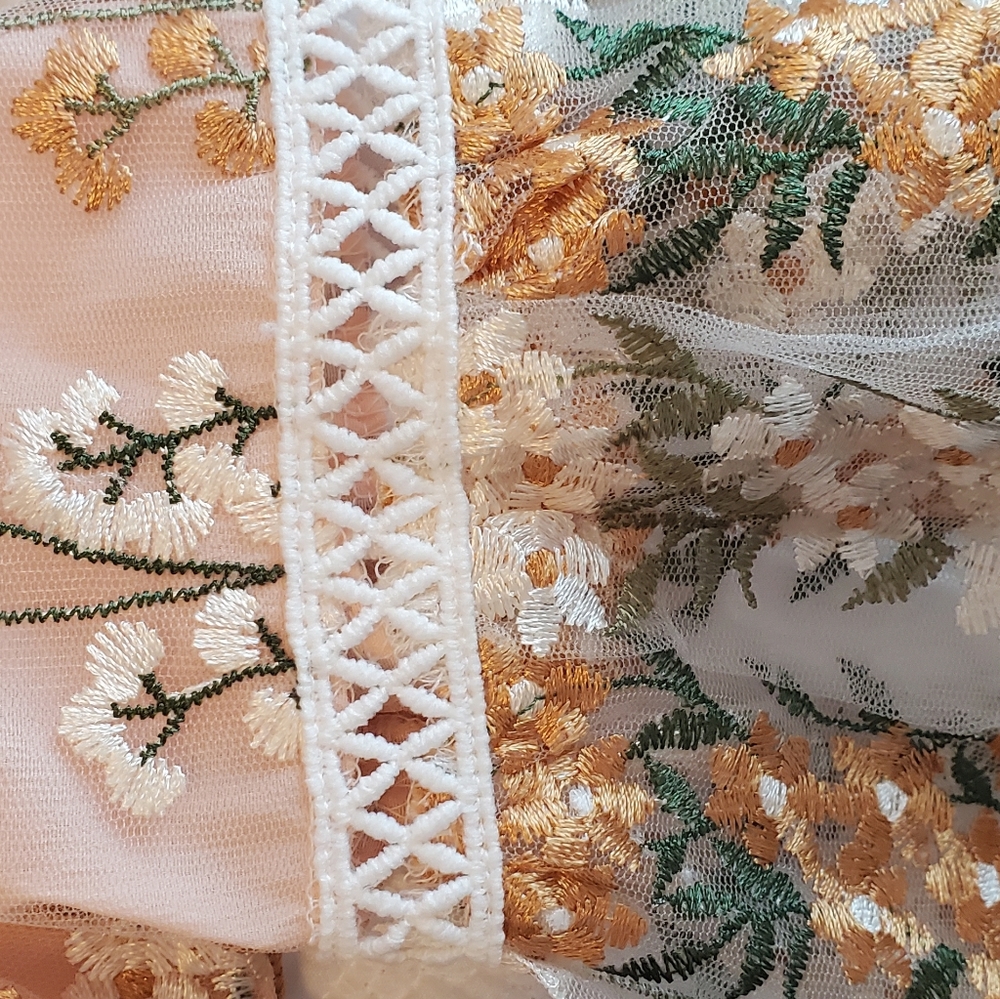 Beautiful Floral Embroidered Dress - Picture 8 of 10
